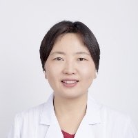 刘青云医生头像