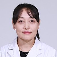 谢瑛医生头像