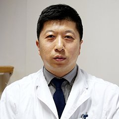 张亘瑷医生头像