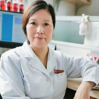 张琼医生头像