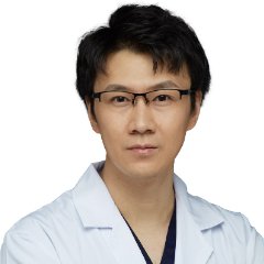 齐越医生头像