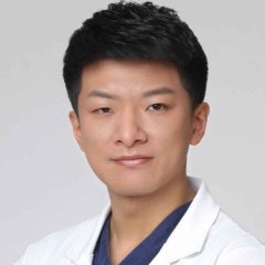 王偲医生头像