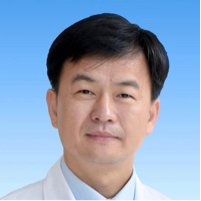 张青医生头像