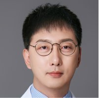闫焱医生头像