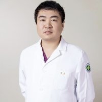 王为医生头像