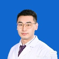 姜山医生头像