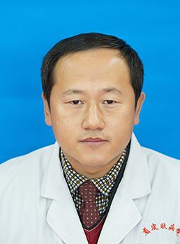 初同胜医生头像