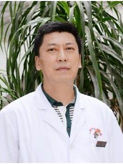 杨忠武医生头像
