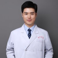 刘杨医生头像