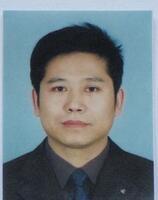高华医生头像