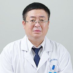 尹高平医生头像