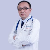 吴威医生头像