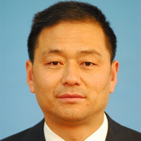 闫西鹏医生头像
