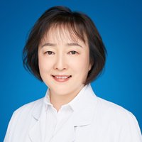 狄亚伟医生头像