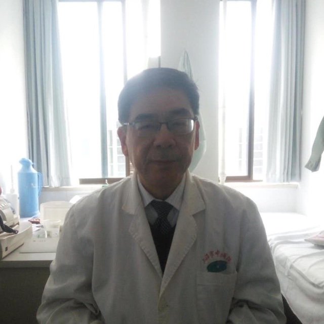 王约青医生头像