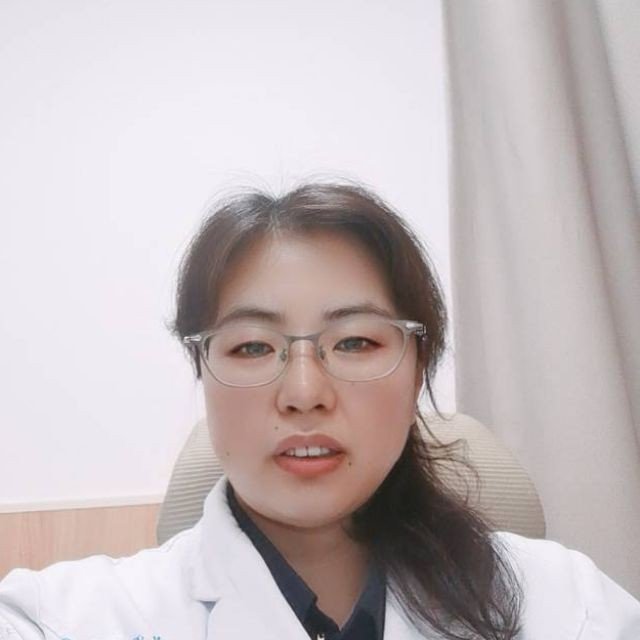 马进医生头像