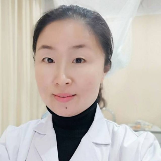 周瑛医生头像