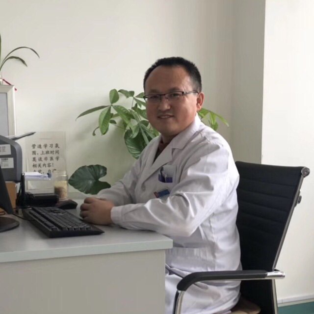 黄谦医生头像