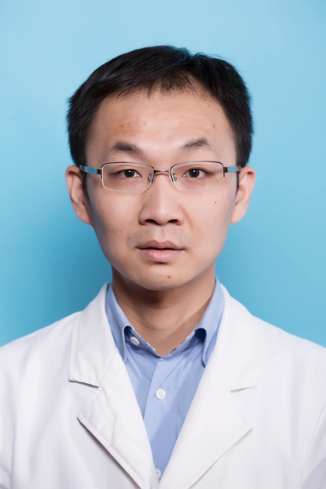 李源医生头像