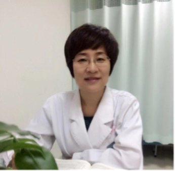 王心玲医生头像