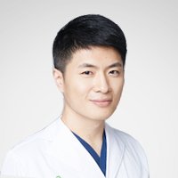 李少雷
