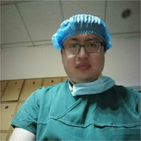 于长征医生头像