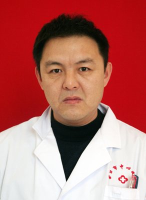 杨铭医生头像