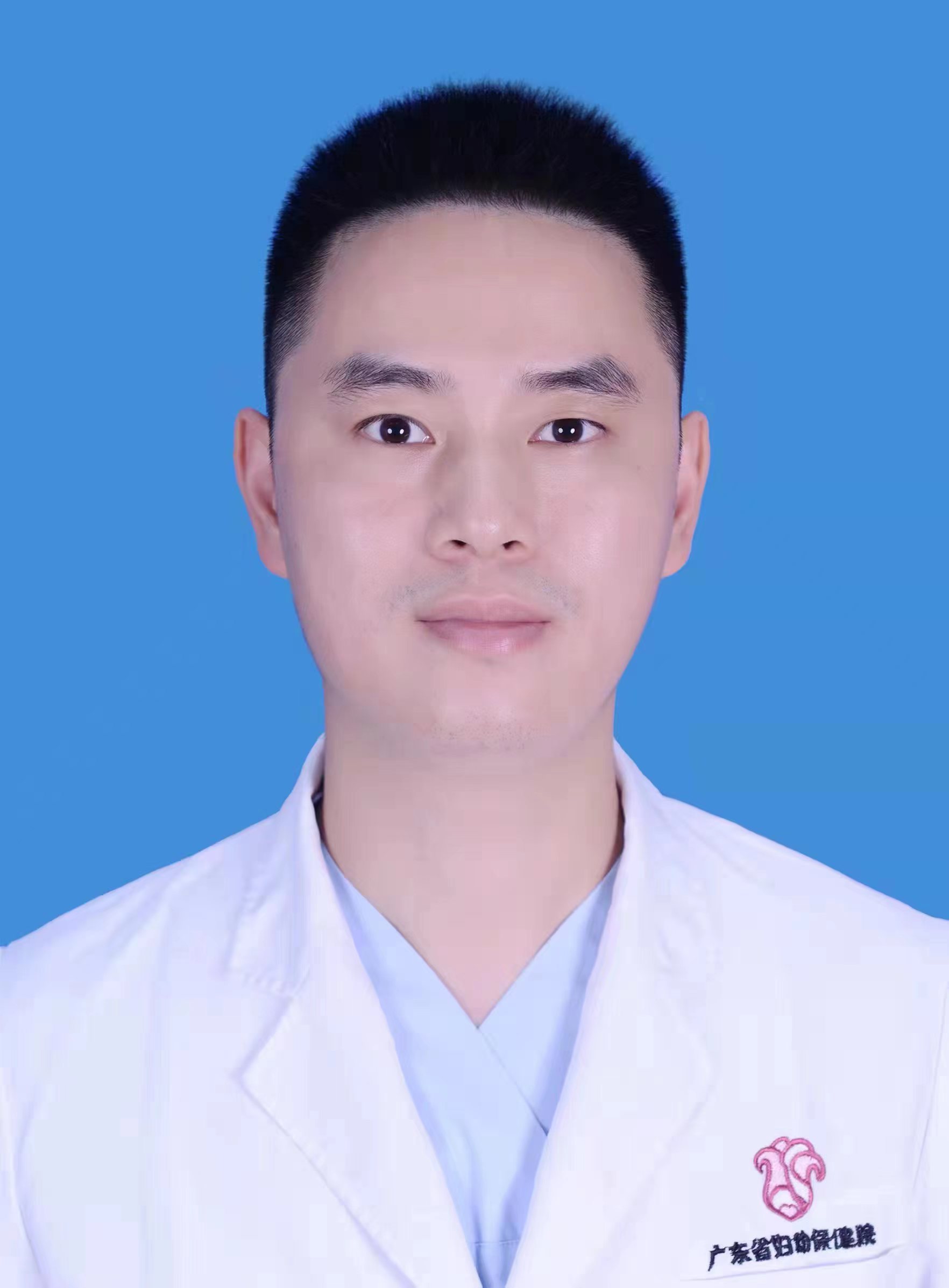 欧阳可育医生头像